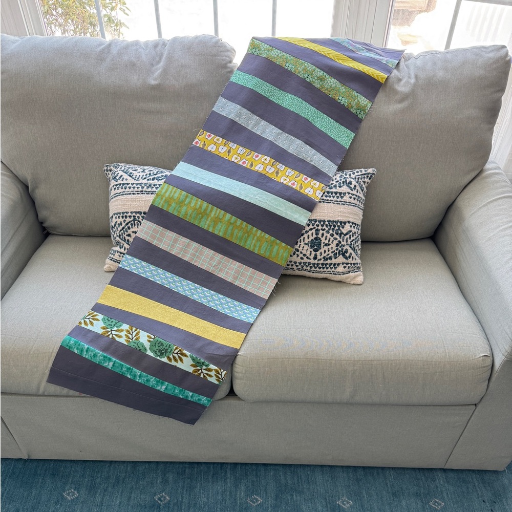 Table Runner Top - Picture 6 of 12